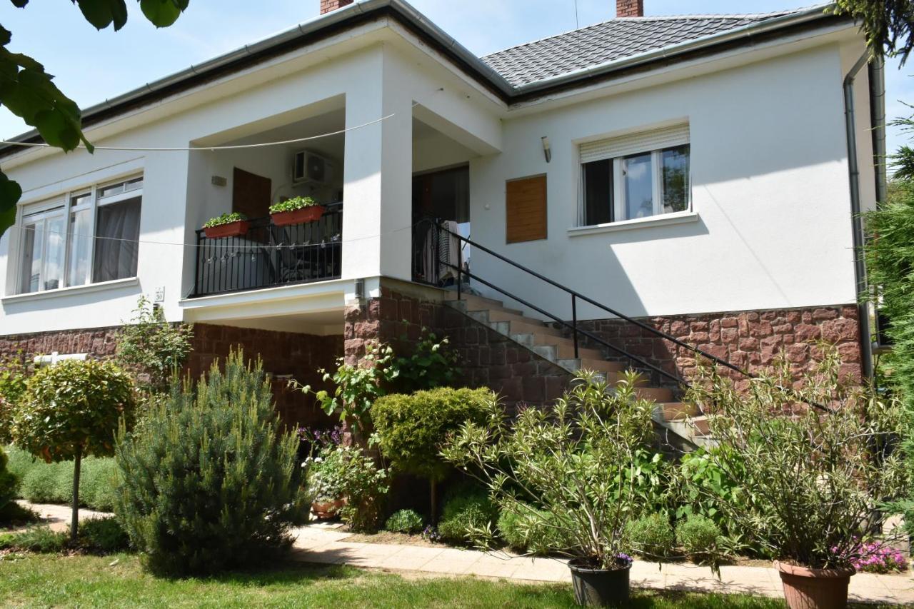 Levendula Apartmanhaz Badacsonytomaj Exteriér fotografie
