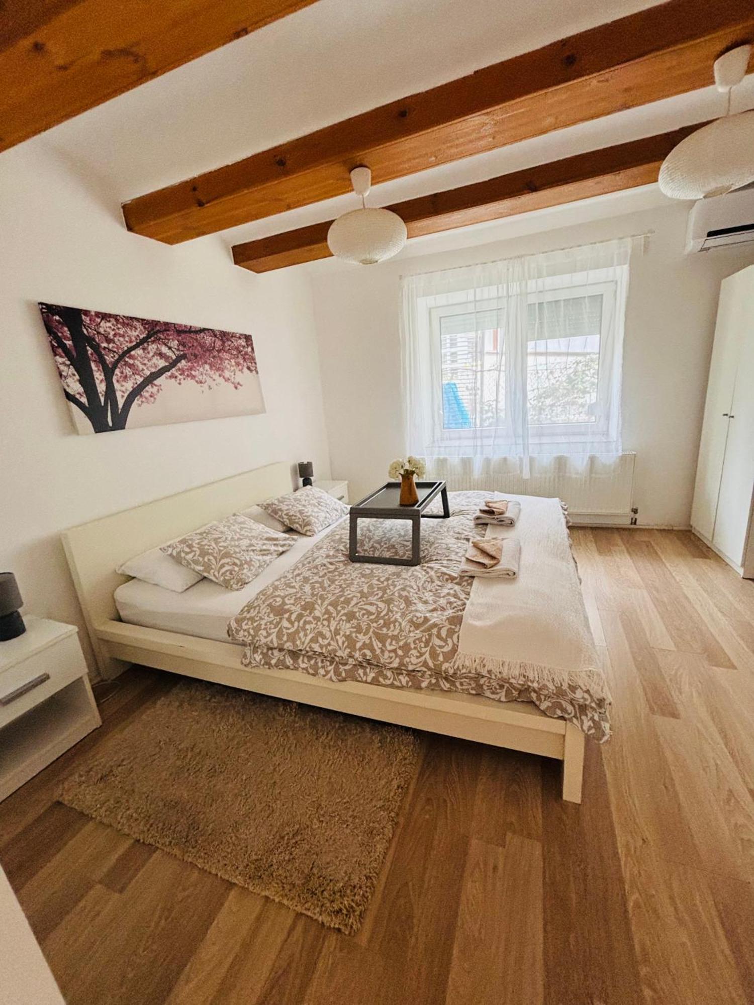 Levendula Apartmanhaz Badacsonytomaj Exteriér fotografie